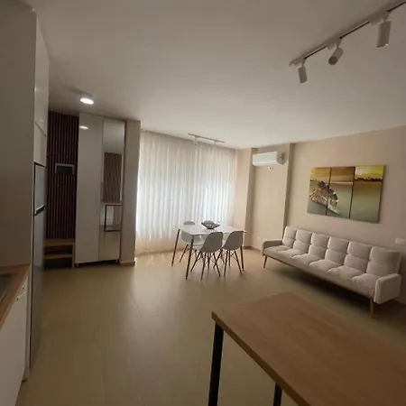 Mare & Sole Rr Kompleksit Golem (Tirana)